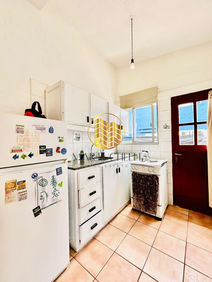 Casa ID.44 - Amplia Casa de 3 Dormitorios, con Monoambiente y Parque, cerca de la Playa