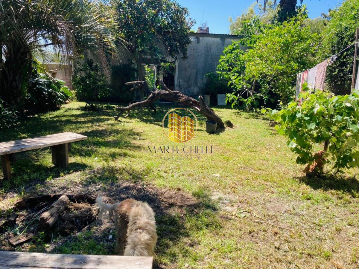 Casa ID.220 - Casa de 4 dormitorios en Alquiler, en el Centro de San Carlos