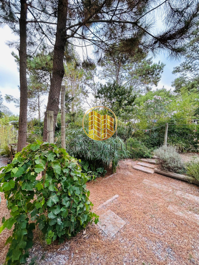 Casa ID.201 - Alquiler anual - Casa moderna a pasos del mar, 4 dormitorios