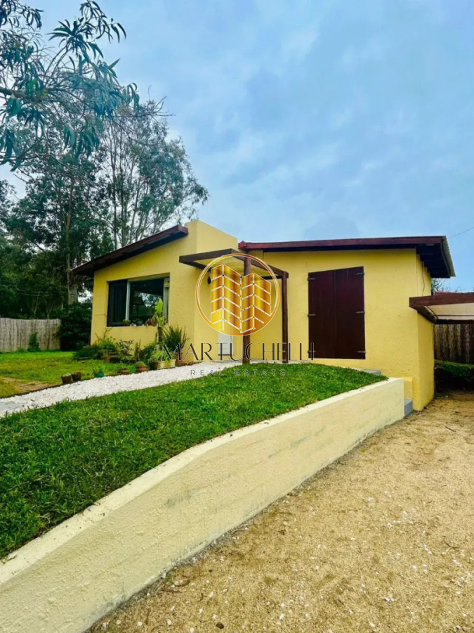 Casa ID.251 - Alquiler Anual, Casa de 1 dormitorio en La Barra