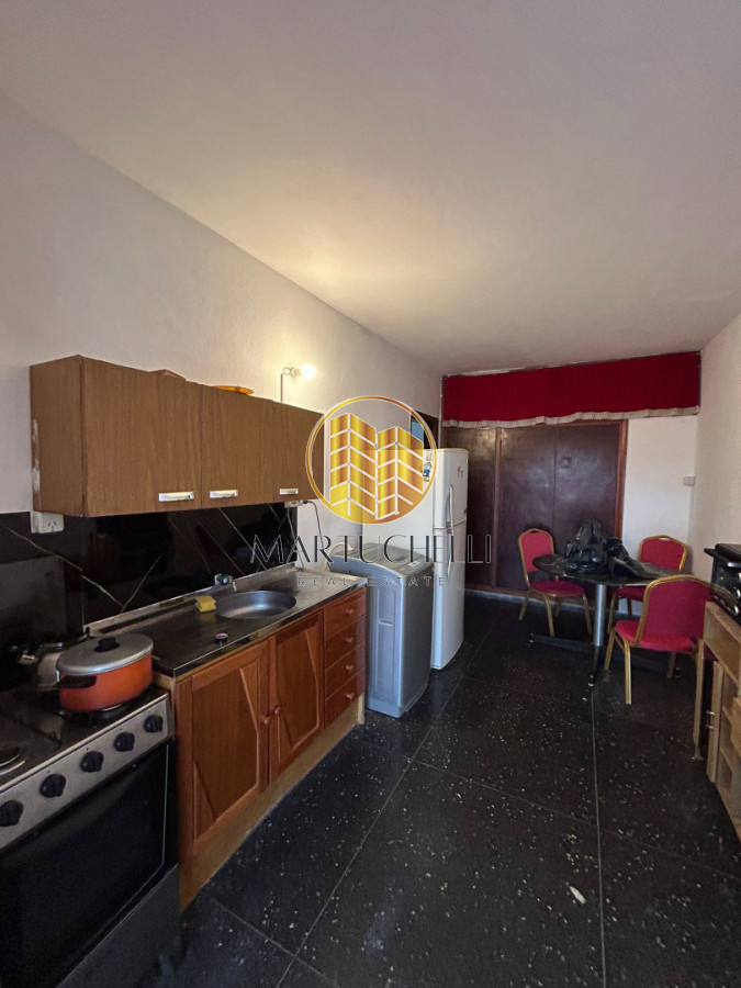 Casa ID.243 - Casa en venta de dos plantas, con local comercial independiente, San Carlos