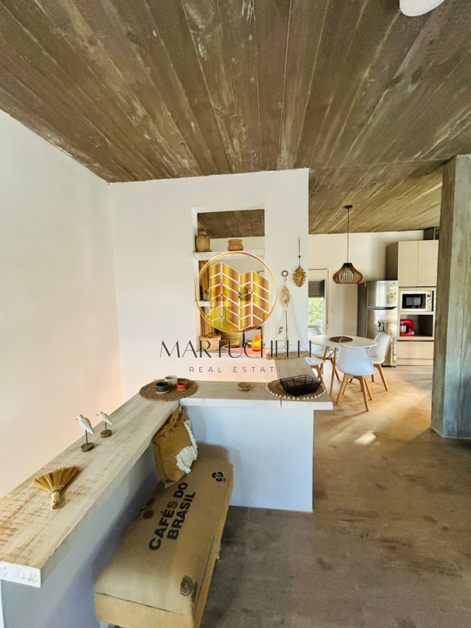 Casa ID.201 - Alquiler anual - Casa moderna a pasos del mar, 4 dormitorios