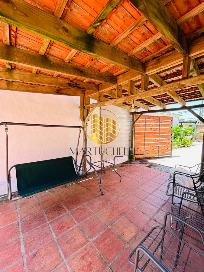 Casa ID.53 - Casa de 3 dormitorios y piscina climatizada, Alquiler Anual, Manantiales