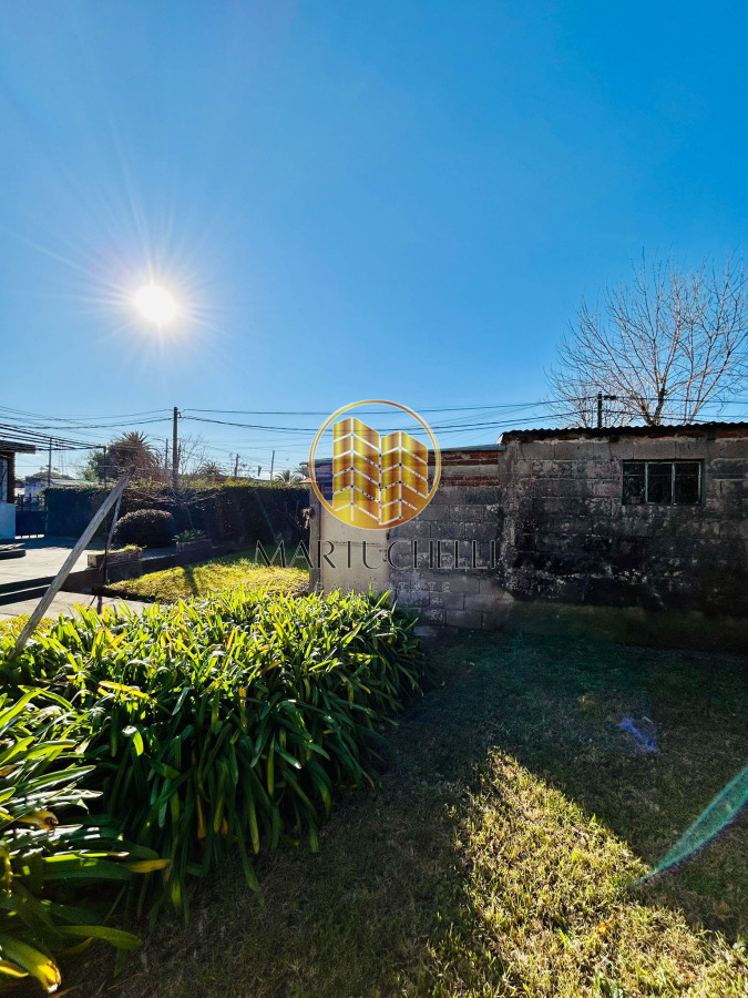 Casa ID.112 - Amplia propiedad esquinera en venta, en San Carlos