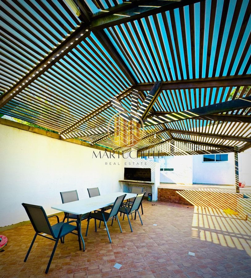 Casa ID.85 - Casa en Alquiler Anual y Venta, Balneario Buenos Aires