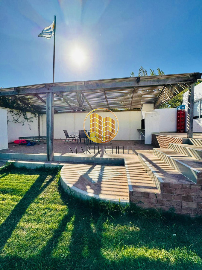Casa ID.85 - Casa en Alquiler Anual y Venta, Balneario Buenos Aires