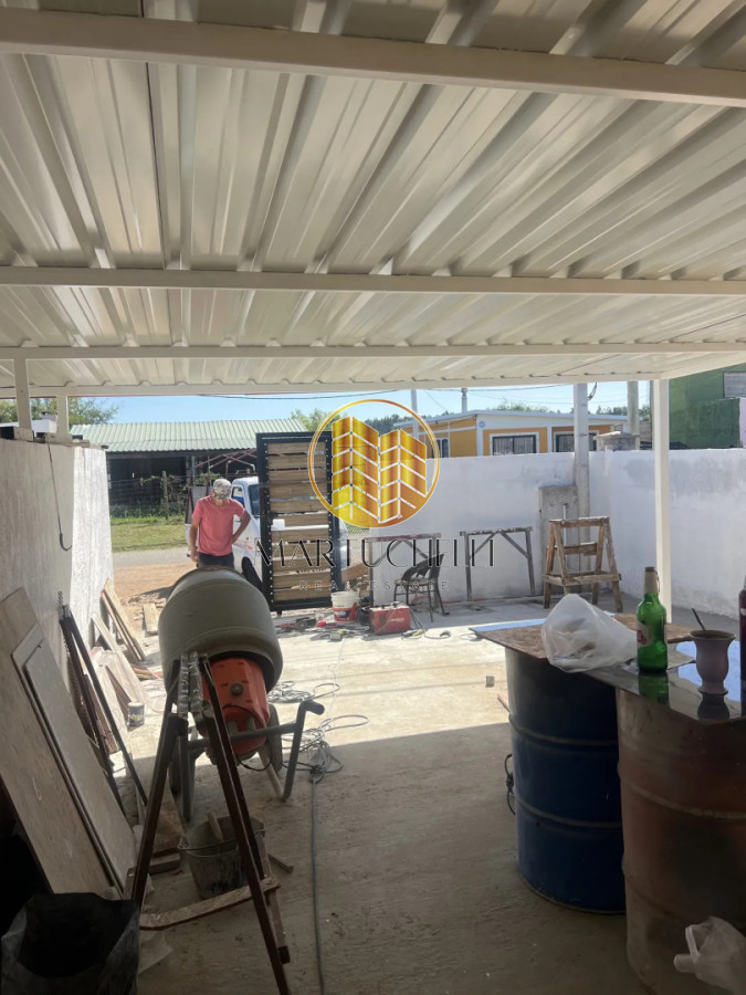 Casa ID.212 - Oportunidad de Inversion, 2 Casas en Venta en San Carlos con renta