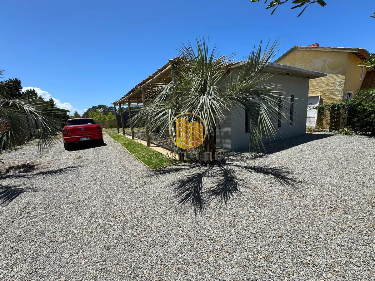 Casa ID.11 - Casa en Alquiler Invernal, Balneario Buenos Aires, cerca del mar