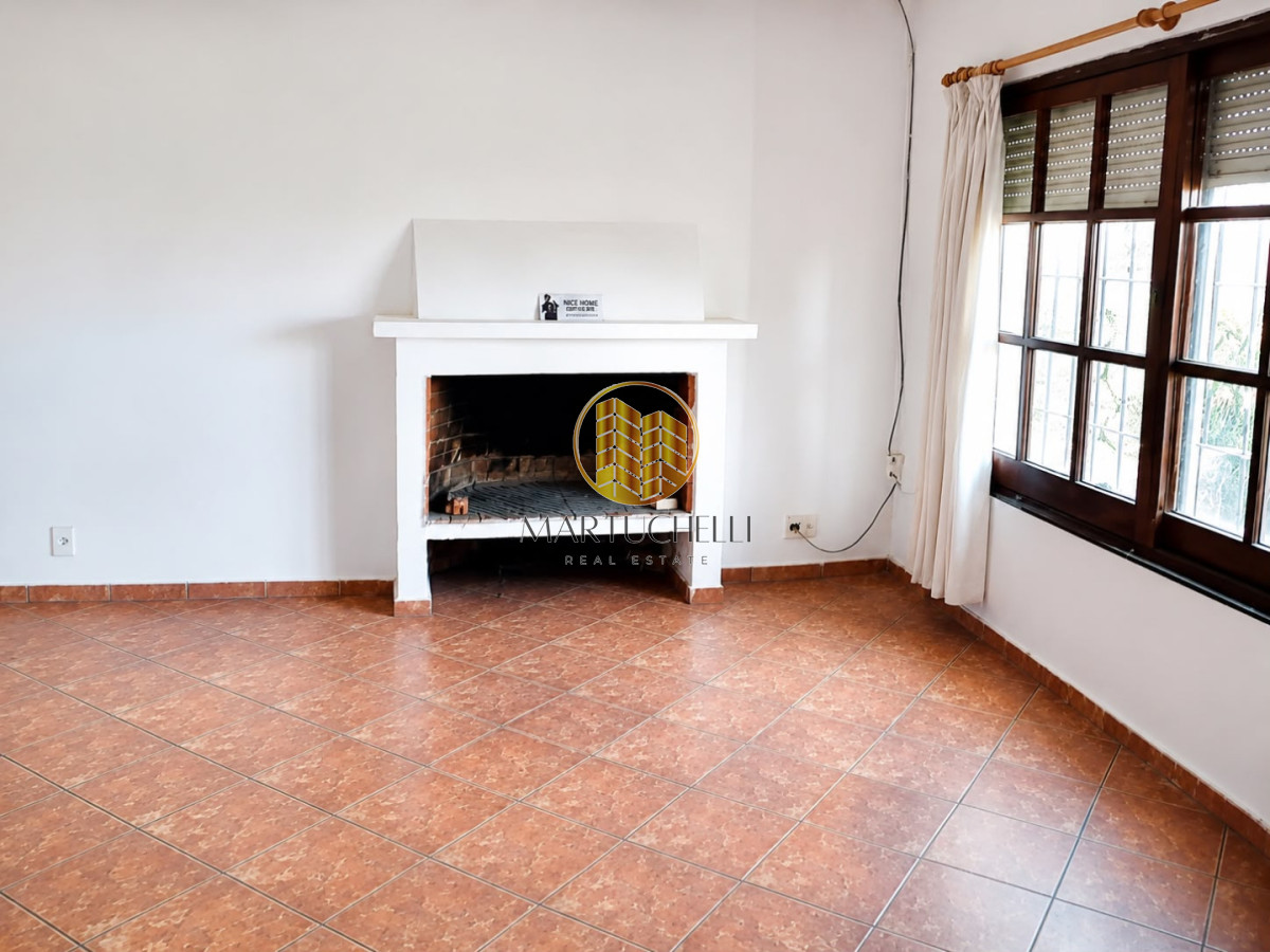 Casa ID.246 - Casa en Venta de 3 dormitorios y 2 baños, en San Carlos