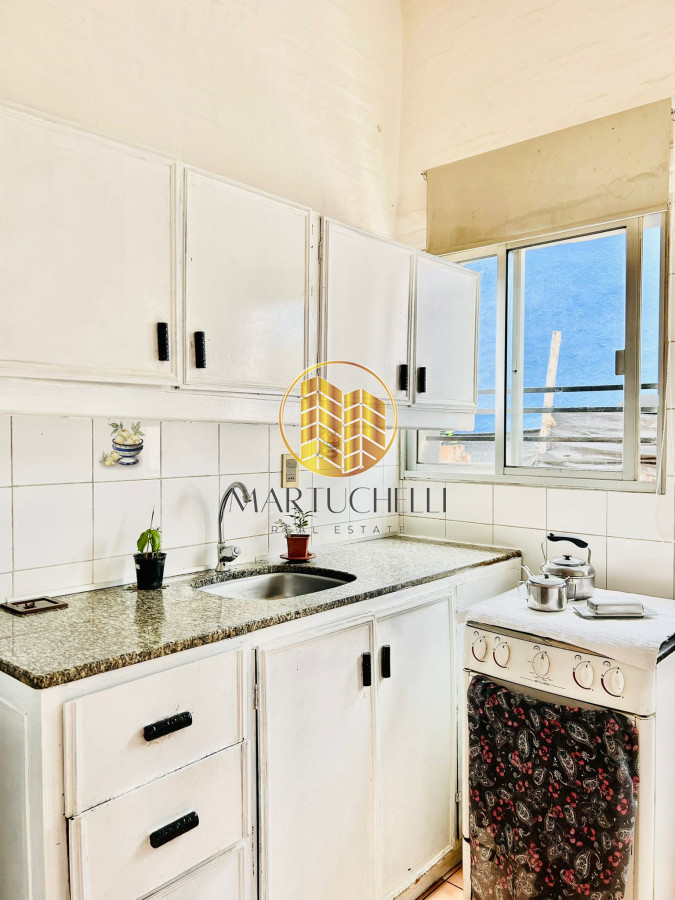 Casa ID.44 - Amplia Casa de 3 Dormitorios, con Monoambiente y Parque, cerca de la Playa