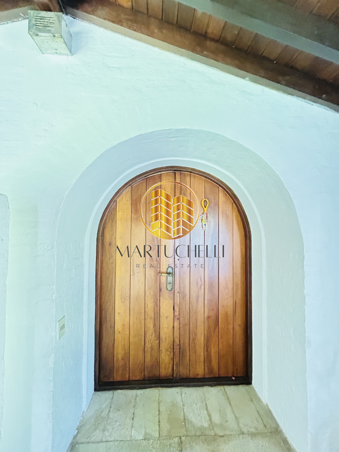 Casa ID.75 - Amplio Chalet en venta, ubicado en Punta del Este