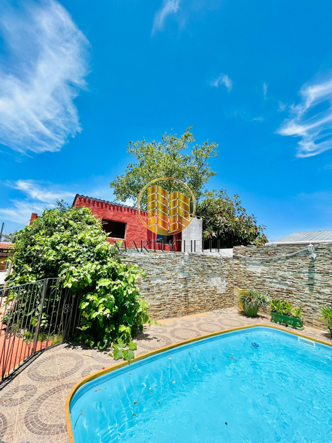 Casa ID.53 - Casa de 3 dormitorios y piscina climatizada, Alquiler Anual, Manantiales