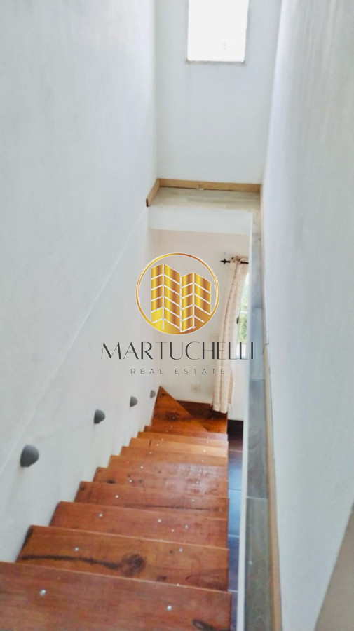 Casa ID.178 - Casa de 2 dormitorios con cochera, en Alquiler, San Carlos