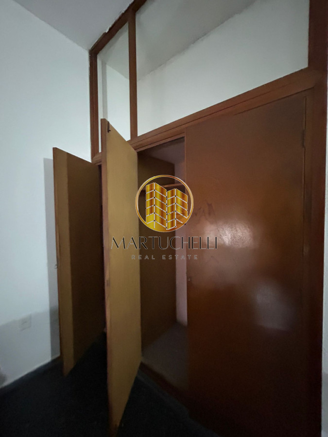 Casa ID.243 - Casa en venta de dos plantas, con local comercial independiente, San Carlos