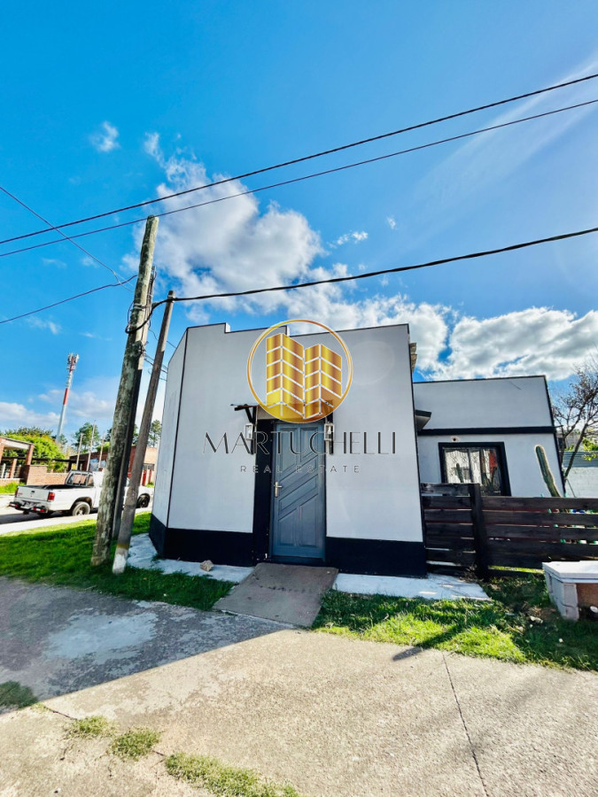 Casa ID.230 - Casa con Local Comercial en San Carlos, en venta