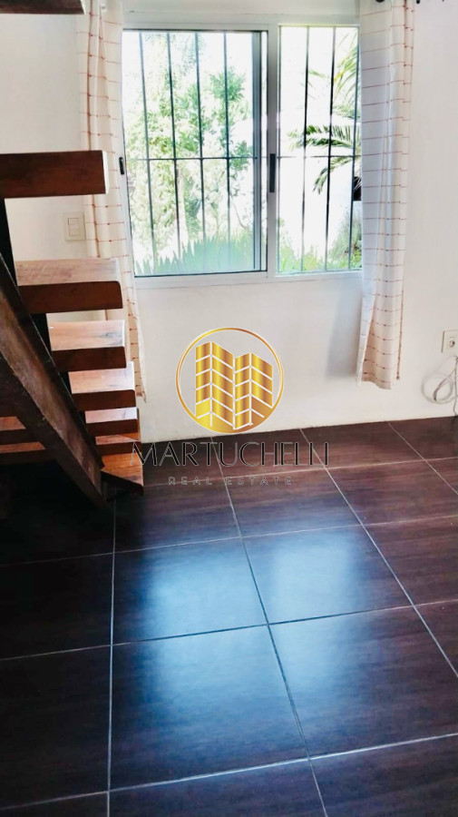 Casa ID.178 - Casa de 2 dormitorios con cochera, en Alquiler, San Carlos