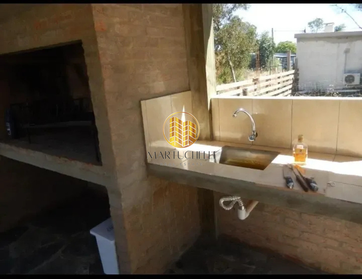 Casa ID.238 - Casa en Alquiler Anual, a 2 cuadras del Mar en Balneario Buenos Aires