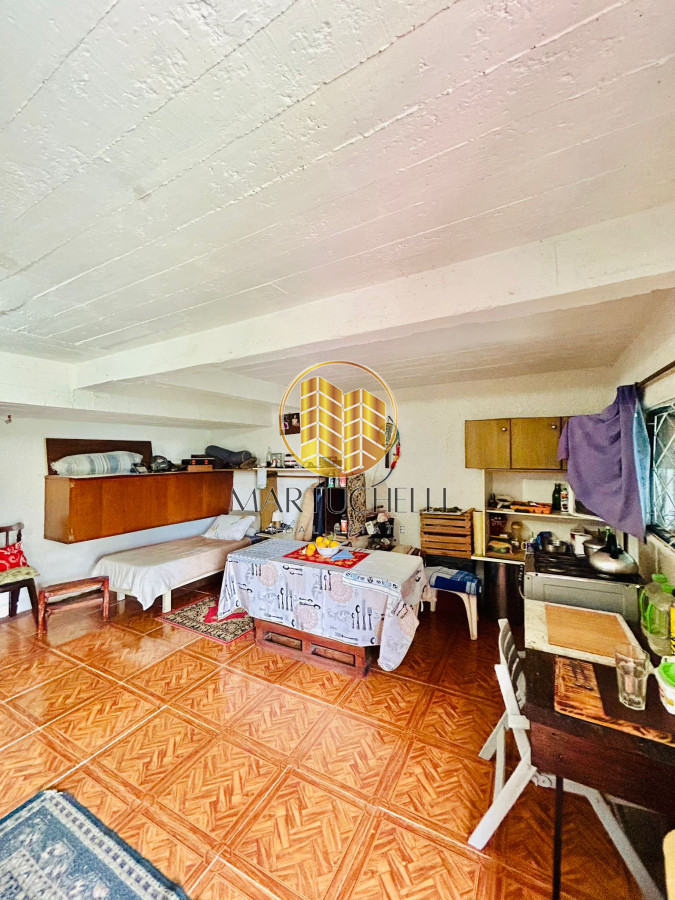 Casa ID.44 - Amplia Casa de 3 Dormitorios, con Monoambiente y Parque, cerca de la Playa