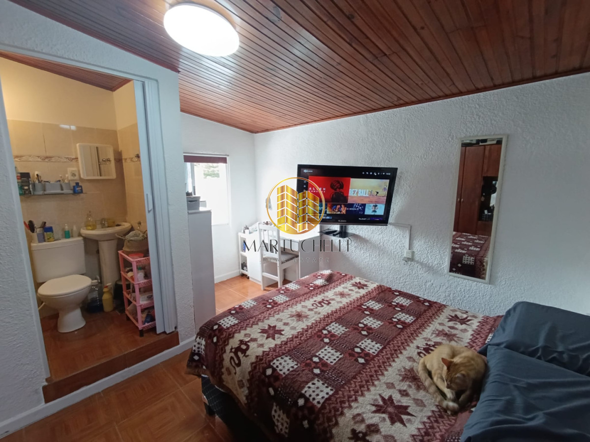 Casa ID.163 - Casa distribuida en 3 apartamentos