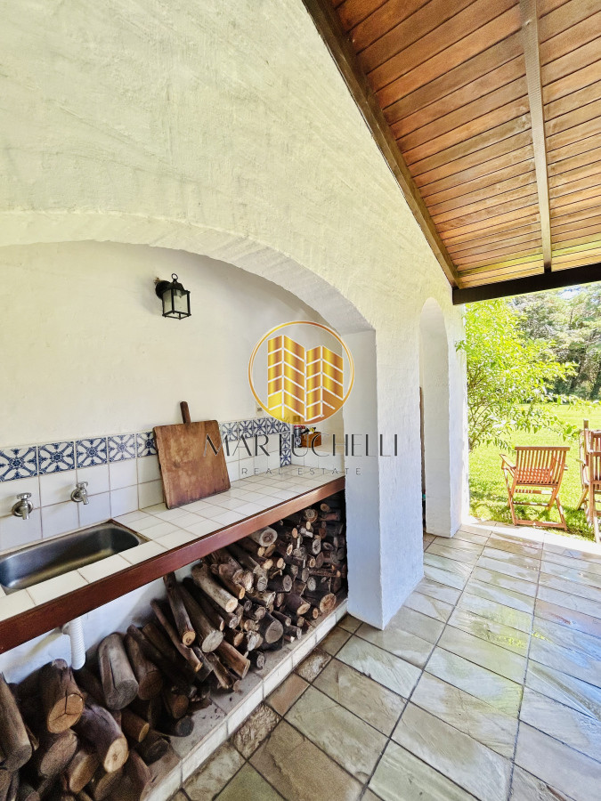 Casa ID.75 - Amplio Chalet en venta, ubicado en Punta del Este