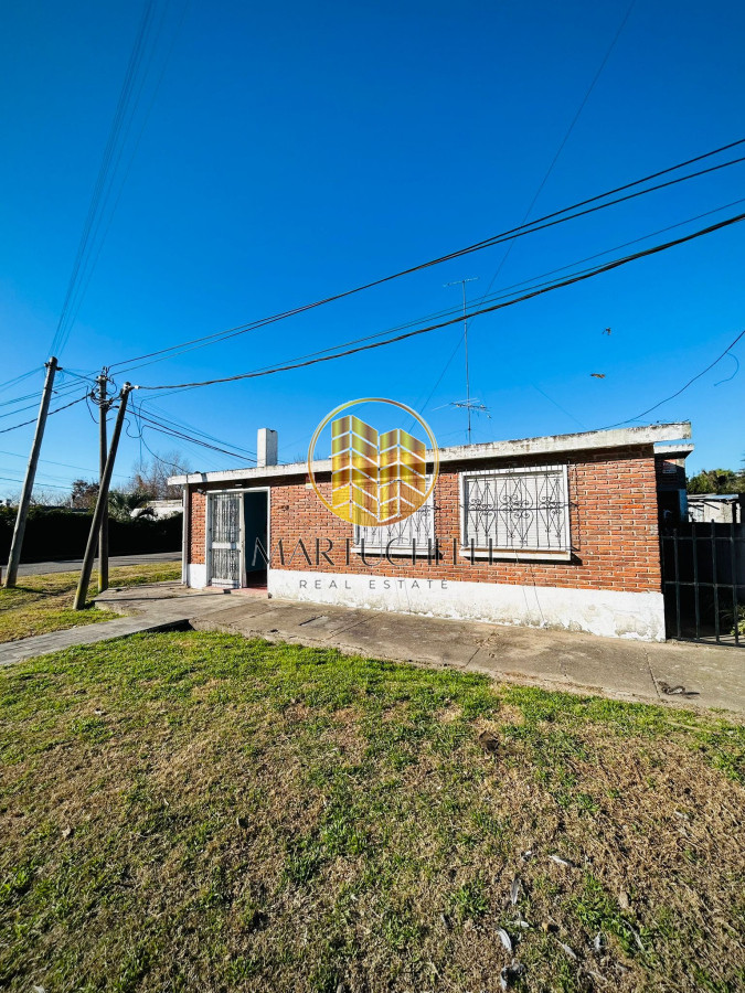 Casa ID.112 - Amplia propiedad esquinera en venta, en San Carlos