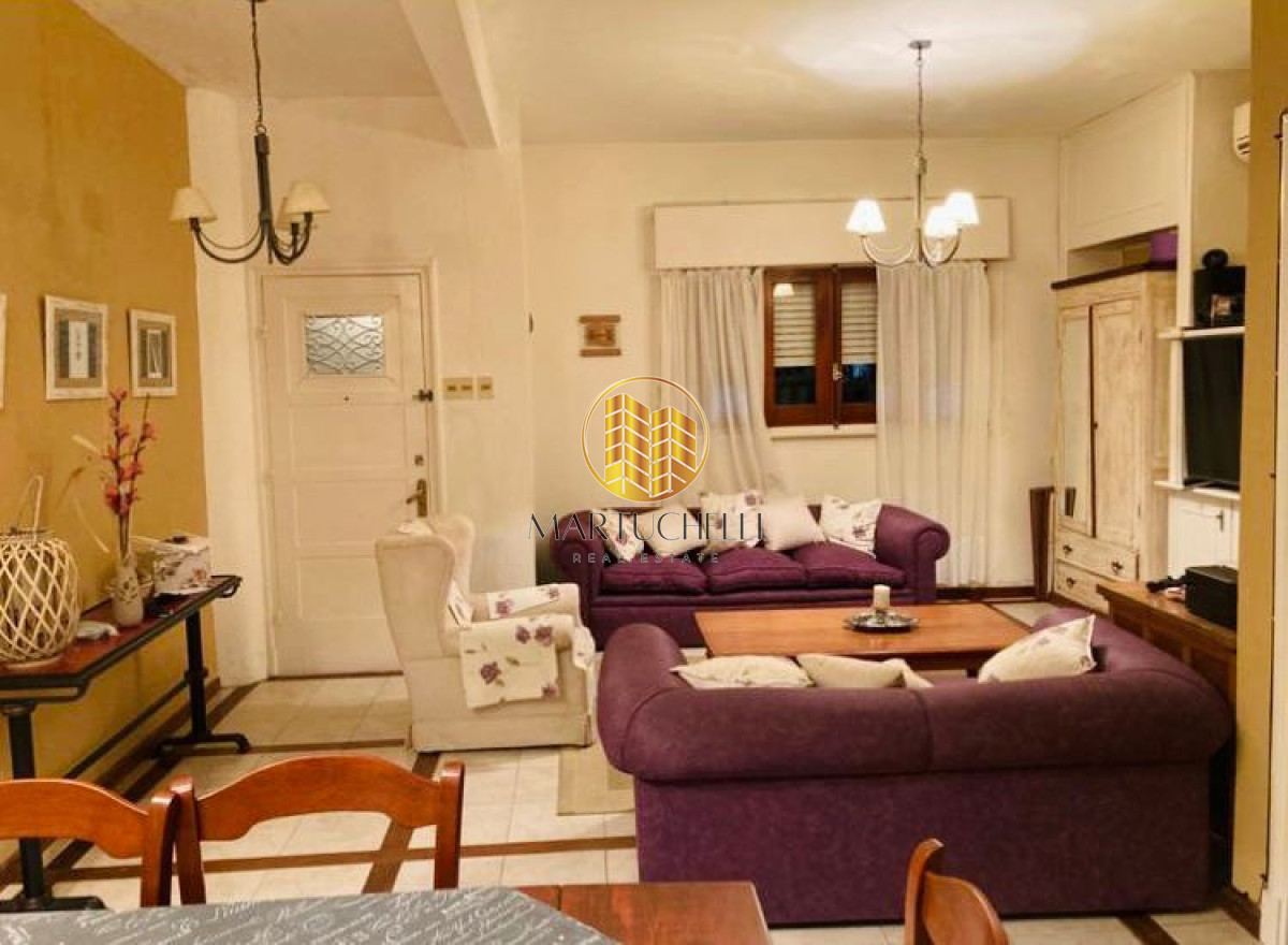 Casa ID.202 - Amplia Casa en Venta, en San Carlos