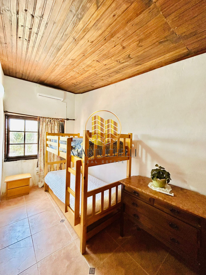 Casa ID.53 - Casa de 3 dormitorios y piscina climatizada, Alquiler Anual, Manantiales