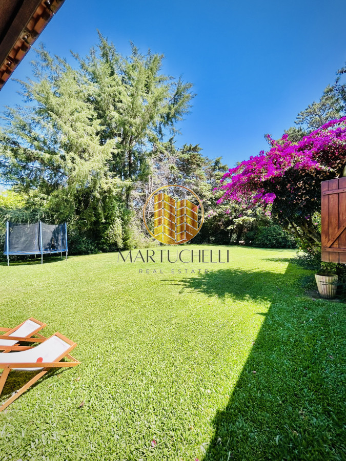 Casa ID.75 - Amplio Chalet en venta, ubicado en Punta del Este