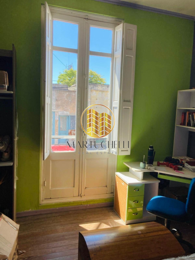 Casa ID.220 - Casa de 4 dormitorios en Alquiler, en el Centro de San Carlos