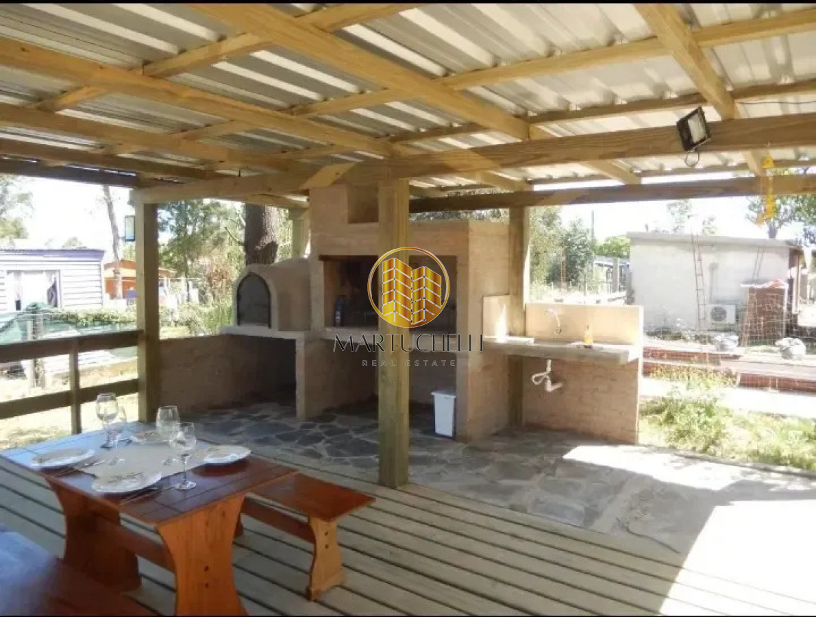 Casa ID.238 - Casa en Alquiler Anual, a 2 cuadras del Mar en Balneario Buenos Aires
