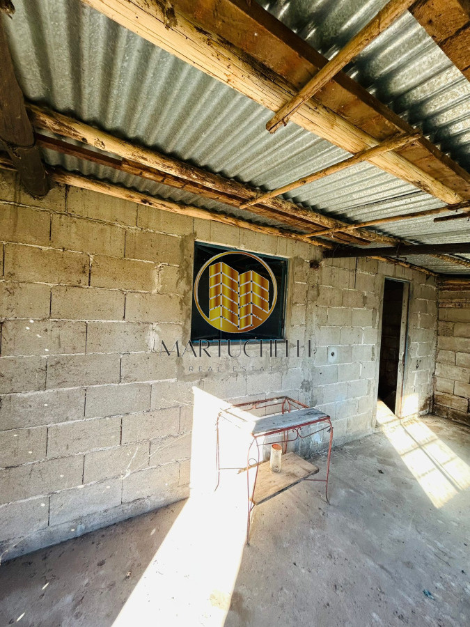 Casa ID.112 - Amplia propiedad esquinera en venta, en San Carlos