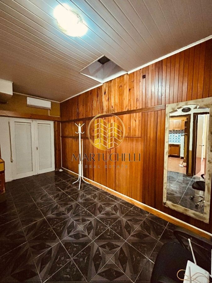 Casa ID.243 - Casa en venta de dos plantas, con local comercial independiente, San Carlos