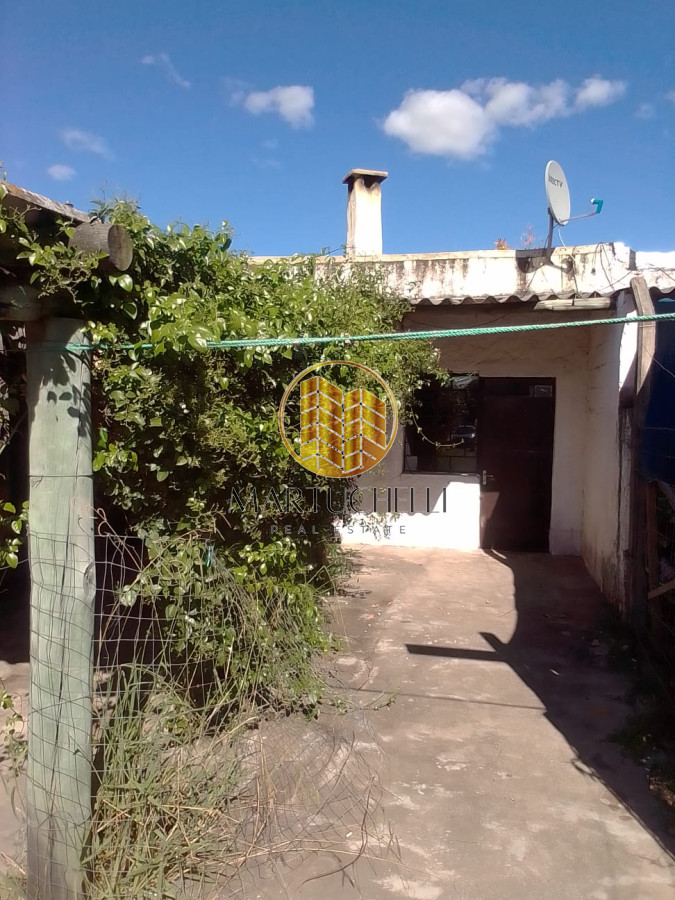 Casa ID.122 - Casa de 2 dormitorios en alquiler, en San Carlos