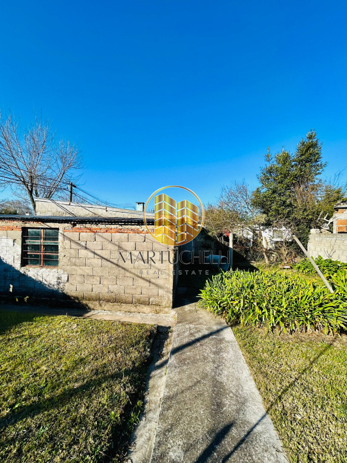 Casa ID.112 - Amplia propiedad esquinera en venta, en San Carlos