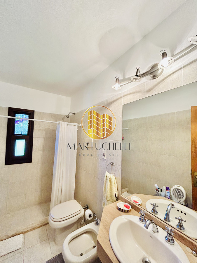 Casa ID.75 - Amplio Chalet en venta, ubicado en Punta del Este