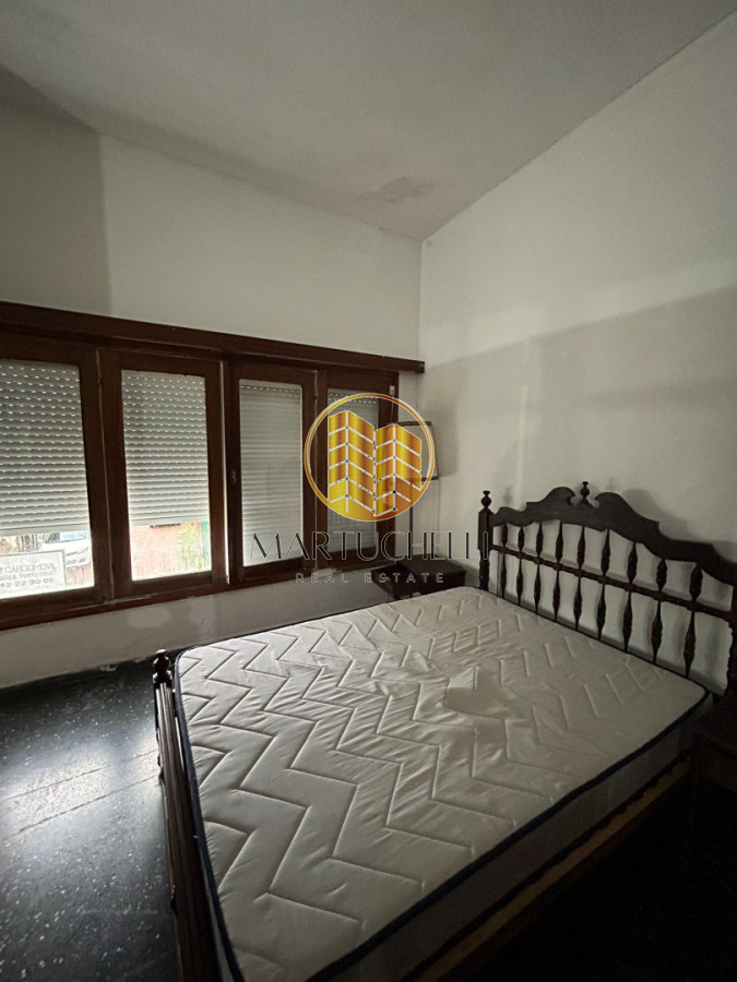 Casa ID.243 - Casa en venta de dos plantas, con local comercial independiente, San Carlos