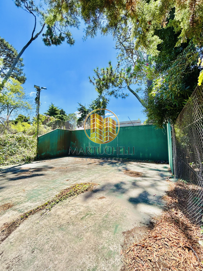 Casa ID.75 - Amplio Chalet en venta, ubicado en Punta del Este