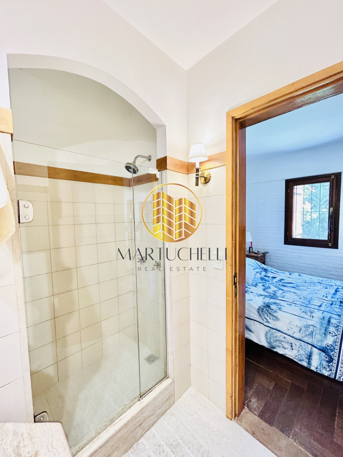 Casa ID.75 - Amplio Chalet en venta, ubicado en Punta del Este