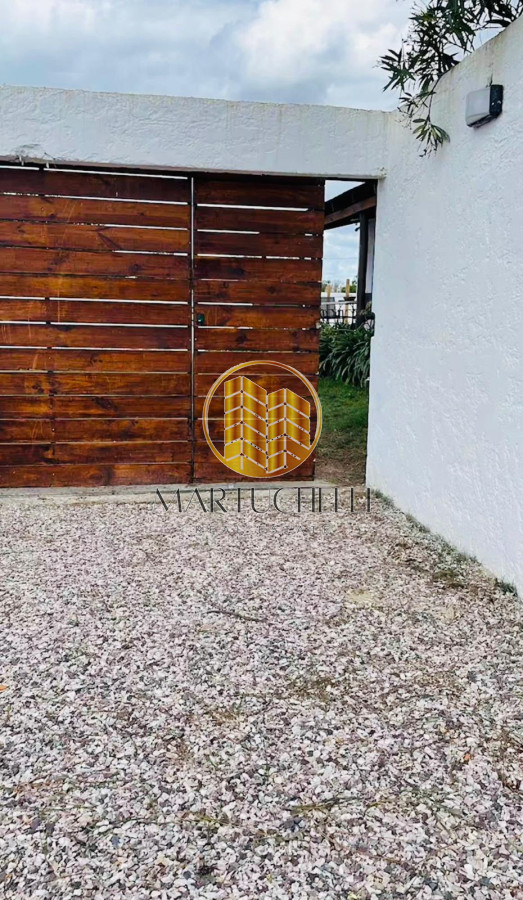 Casa ID.85 - Casa en Alquiler Anual y Venta, Balneario Buenos Aires