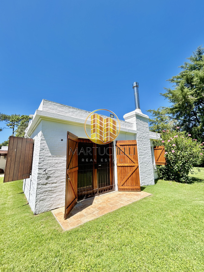 Casa ID.75 - Amplio Chalet en venta, ubicado en Punta del Este