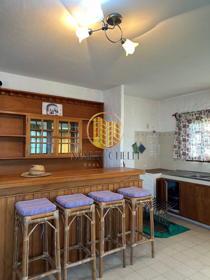 Casa ID.78 - Casa de 2 dormitorios con amplio terreno en Venta, Balneario El Chorro