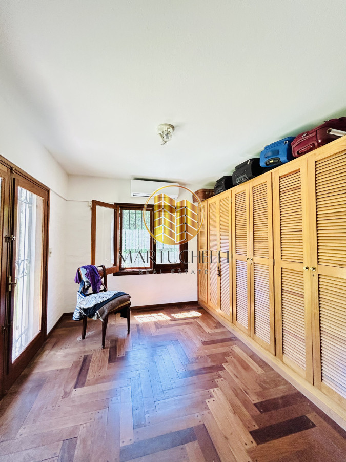 Casa ID.75 - Amplio Chalet en venta, ubicado en Punta del Este