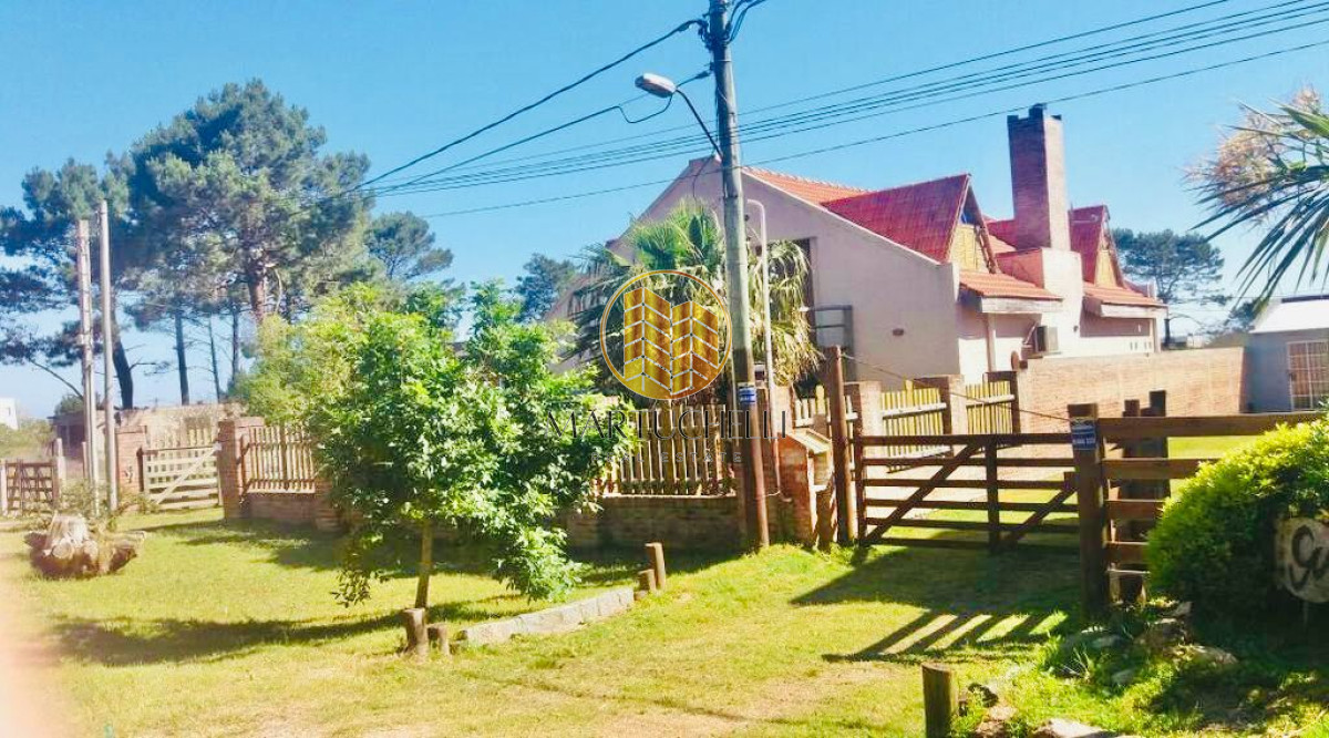 Casa ID.3 - Casa en Alquiler Anual, Balneario Buenos Aires