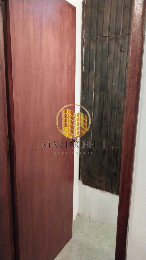 Casa ID.109 - Casa con Local Comercial en Venta, San Carlos