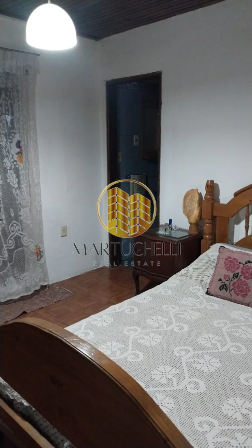 Casa ID.109 - Casa con Local Comercial en Venta, San Carlos