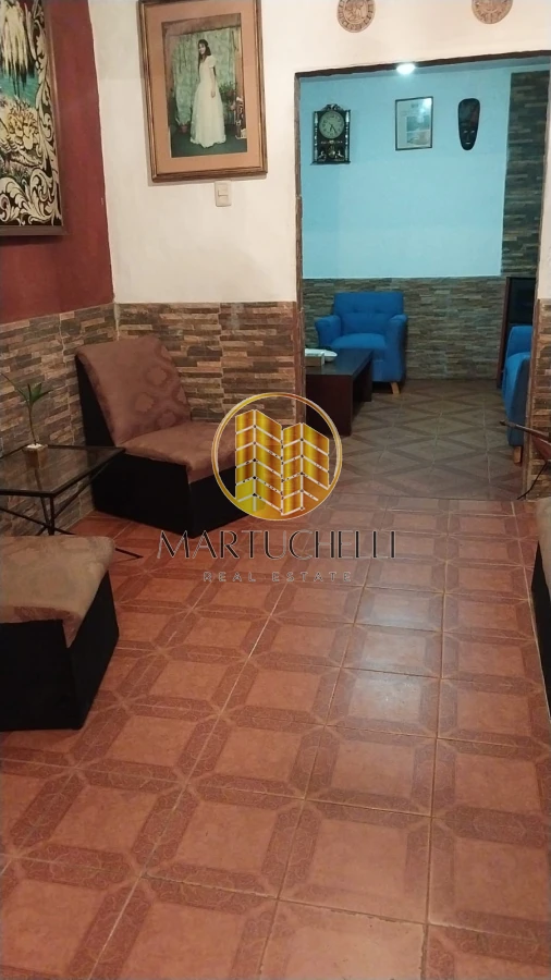 Casa ID.109 - Casa con Local Comercial en Venta, San Carlos