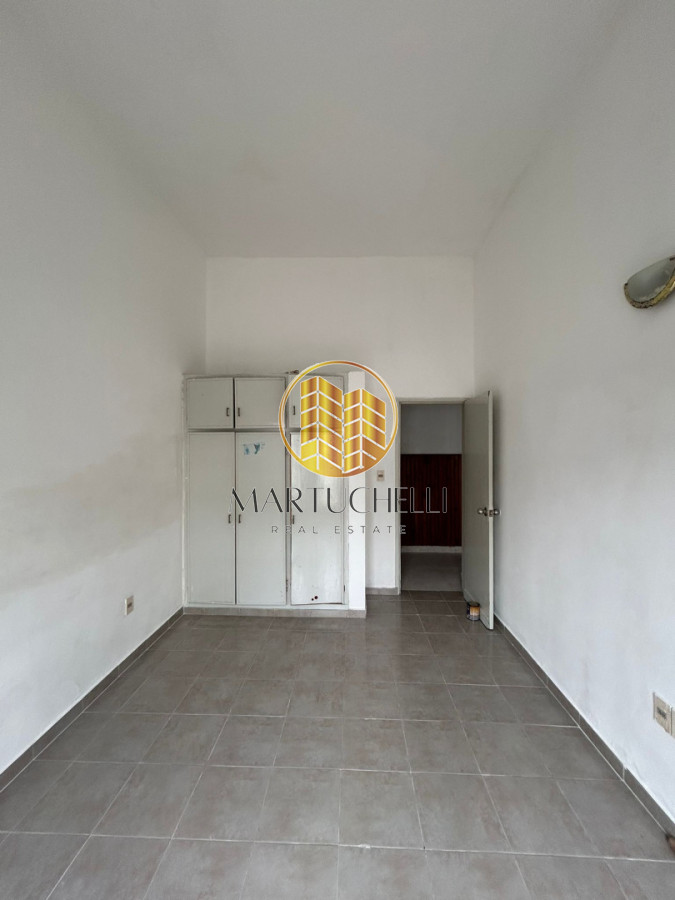 Casa ID.144 - Casa en venta en el centro de San Carlos - 3 dormitorios, parque y parrillero