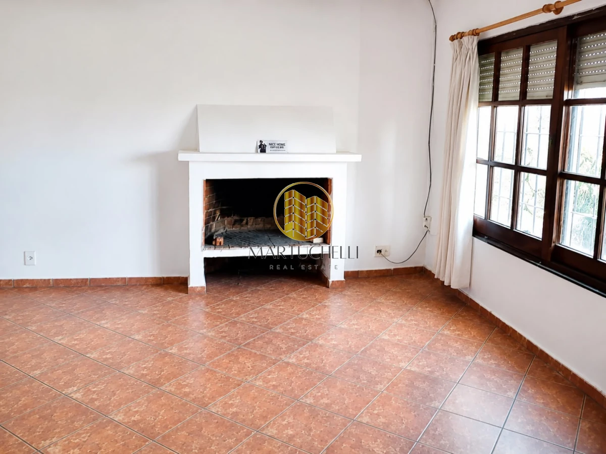 Casa ID.246 - Casa en Venta de 3 dormitorios y 2 baños, en San Carlos