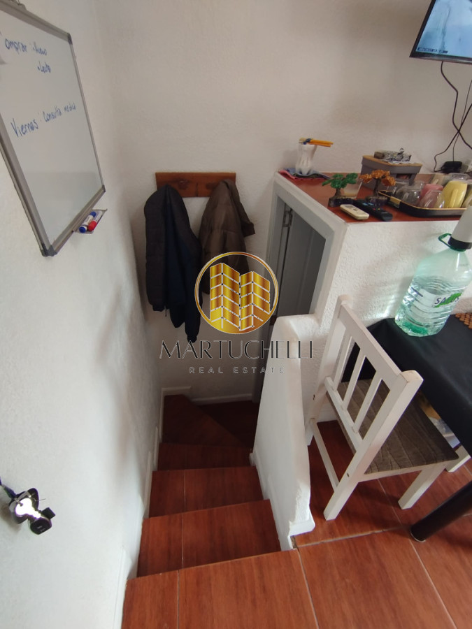 Casa ID.163 - Casa distribuida en 3 apartamentos