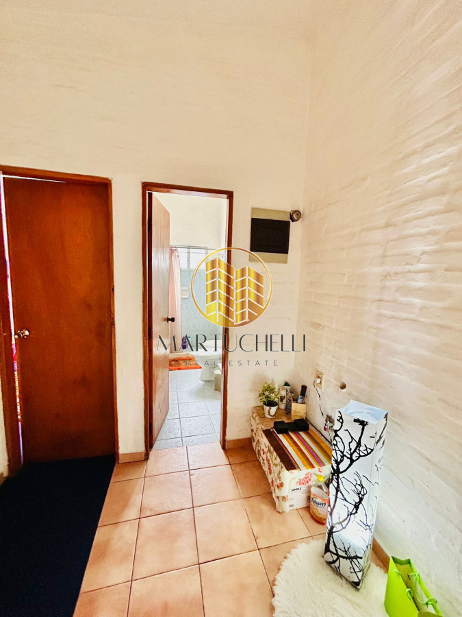 Casa ID.44 - Amplia Casa de 3 Dormitorios, con Monoambiente y Parque, cerca de la Playa